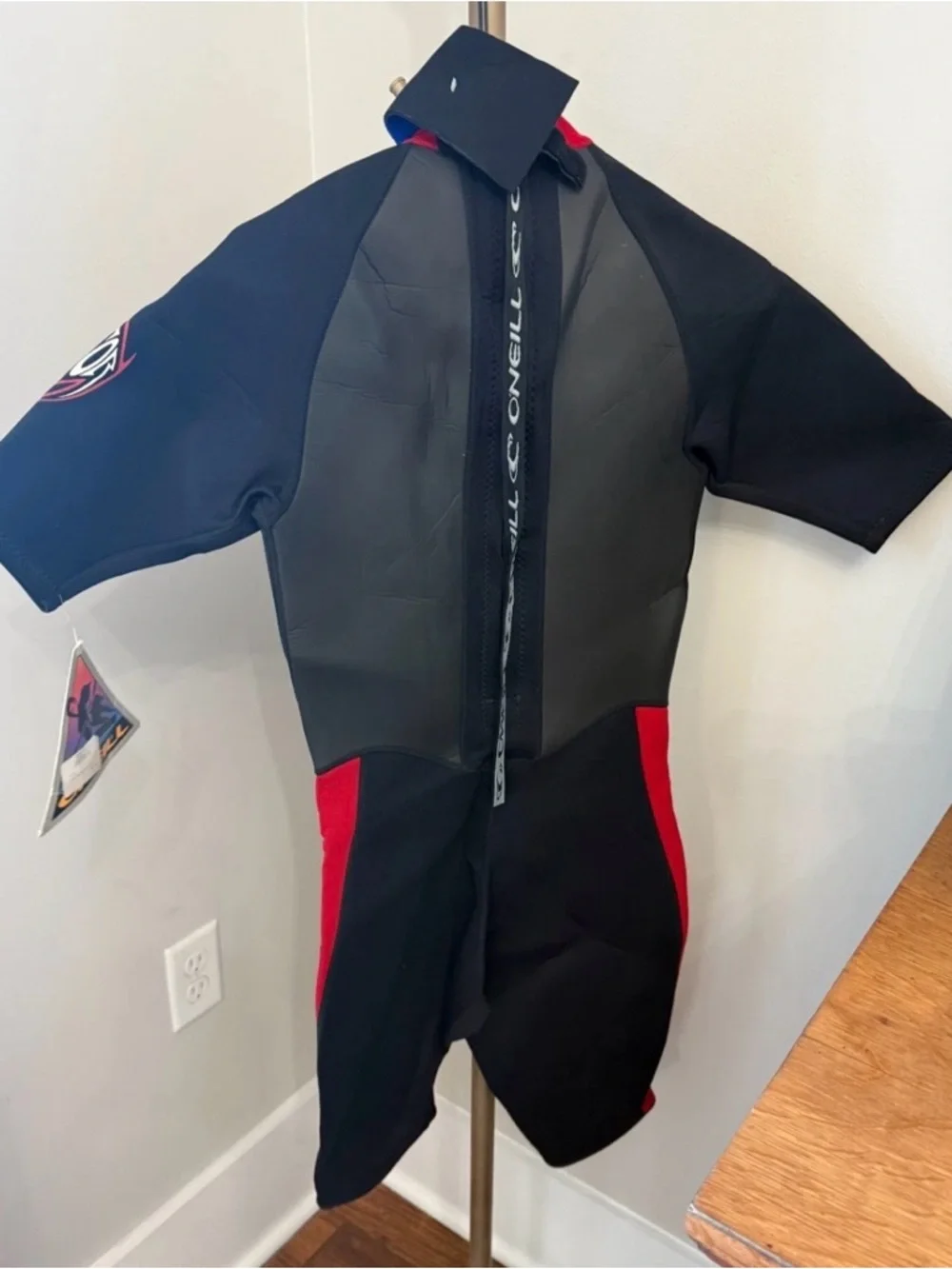 NWT O'neill Men's Shortie Wetsuit Small Reactor Spring Red/Black 1B Style 7117 - Picture 6 of 6
